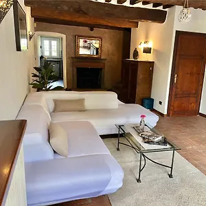 Maison Aurora , Lucca Italia
